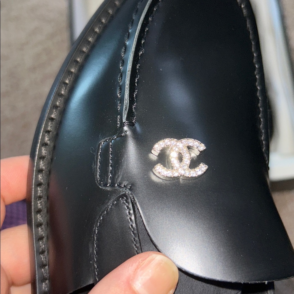 CHANEL Black Slingback Loafers. 7.5 - Picture 13 of 17